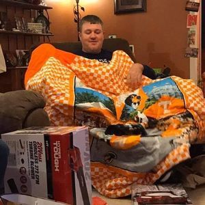 Meet your Posher, Bennett